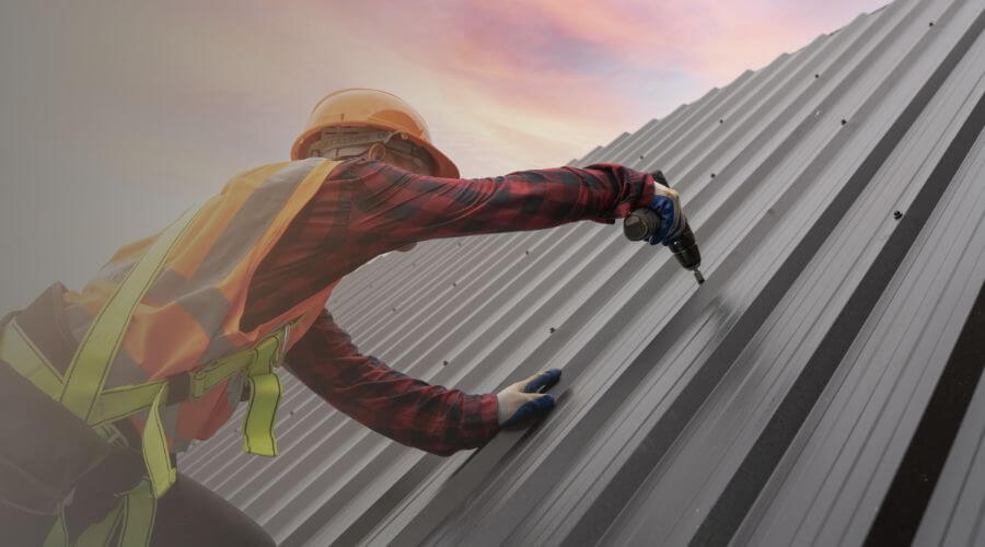 Expert Emergency Roof Repairs services in North Adams, MI